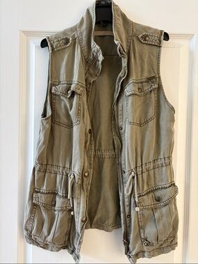 Max Jeans Olive Green Utility Vest with Label
